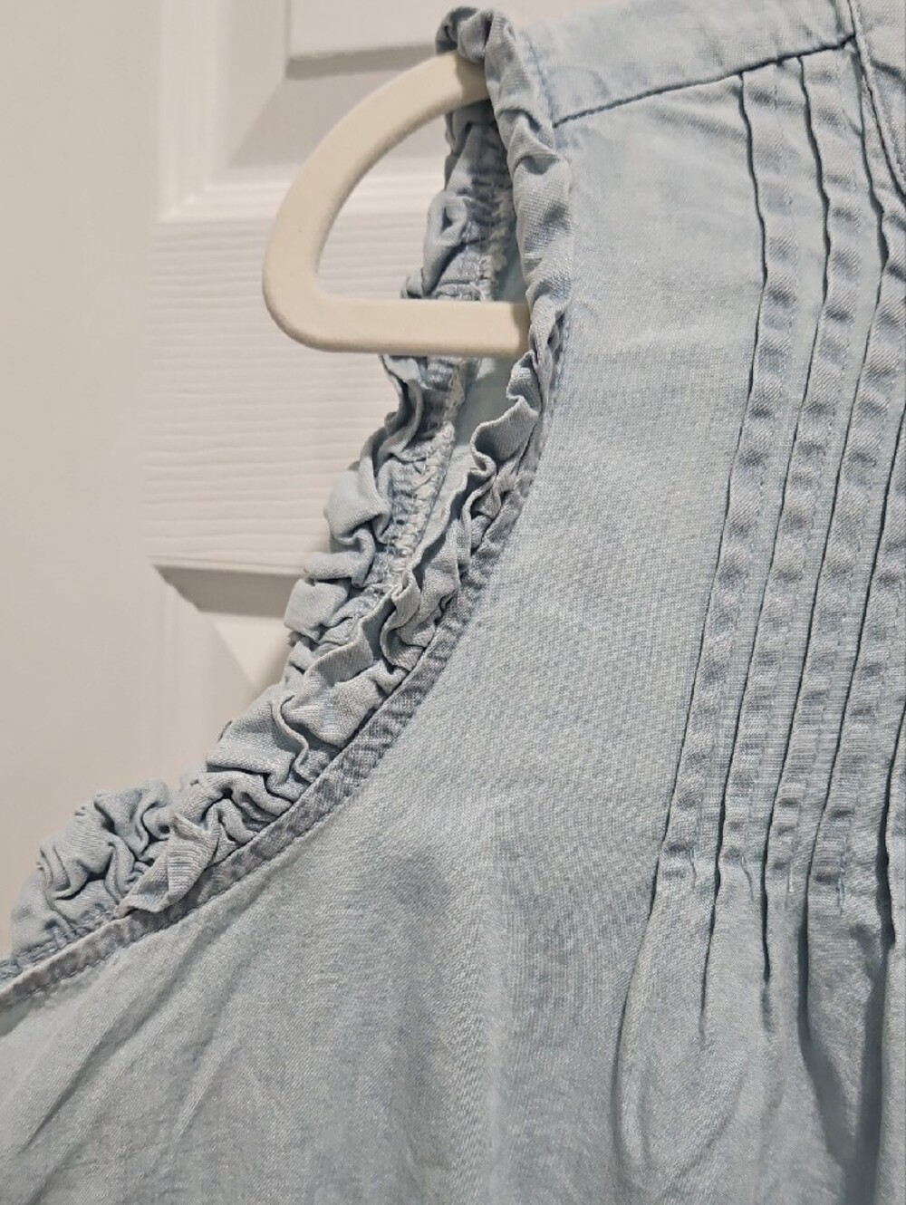 Light Blue Chambray Ruffle Trim Sleeveless Top - Picture 4 of 9